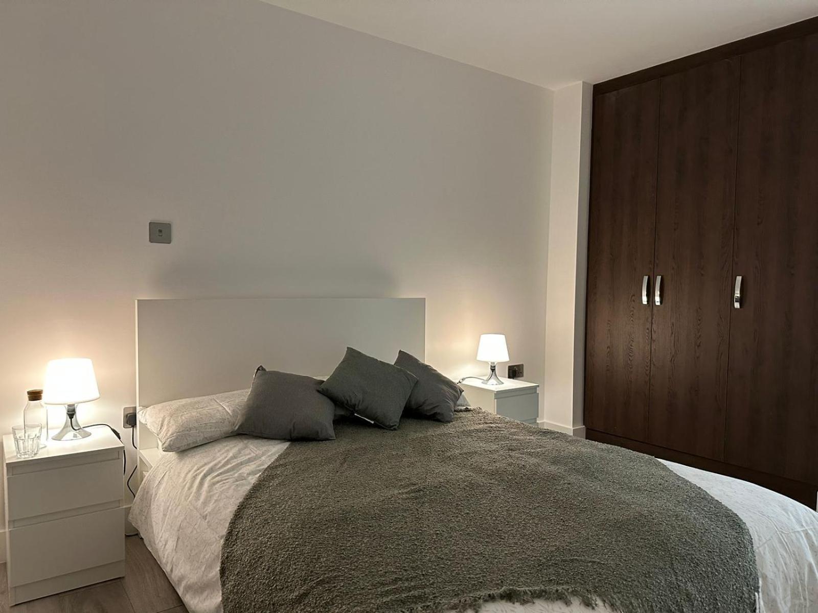 Kensington House By Solitaire Suites Slough Exteriör bild